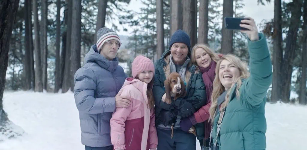 Bande annonce de A Dog's Perfect Christmas (2026) : Dennis Quaid et Milo Ventimiglia réunis chez Cathryn Michon 4 Bande annonce de A Dog's Perfect Christmas (2026) : Dennis Quaid et Milo Ventimiglia réunis chez Cathryn Michon