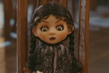 Bande annonce de The Doll Ghawiah : la malédiction d'une poupée hante Babakan Siliwangi 14 Bande annonce de The Doll Ghawiah : la malédiction d’une poupée hante Babakan Siliwangi