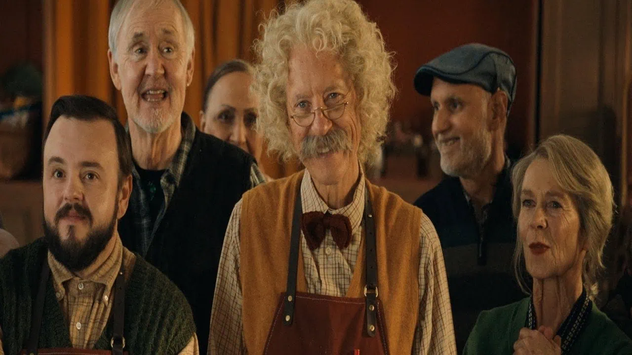 Bande annonce de Merry Christmas Aubrey Flint : John Bradley revisite le conte de Dickens 3 Miniature de la bande-annonce du film Merry Christmas Aubrey Flint