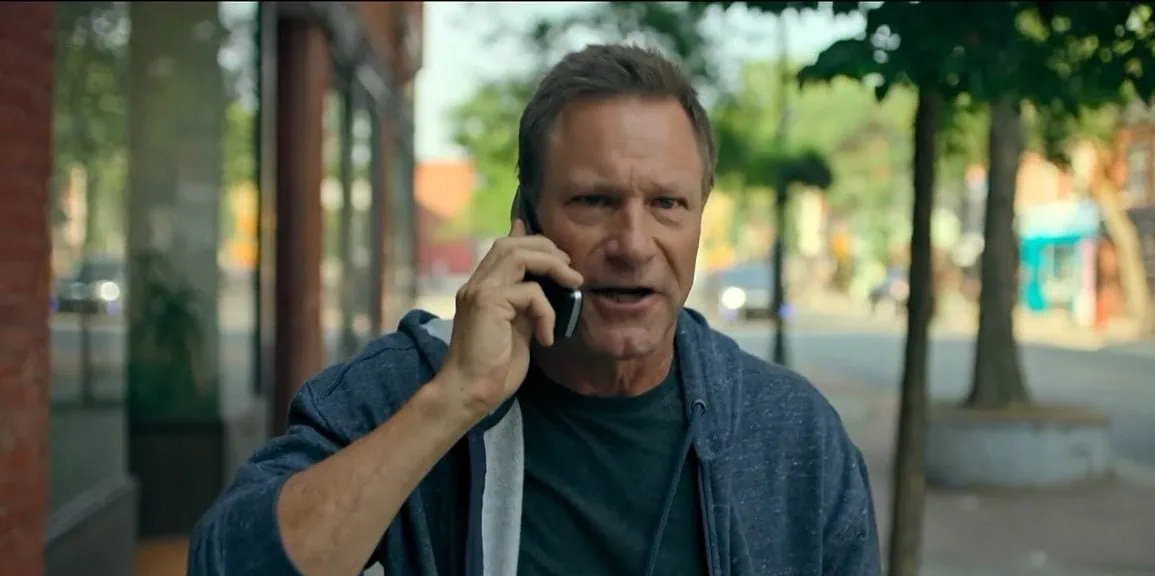Model Citizen : la bande-annonce du thriller SF avec Aaron Eckhart 1 Model Citizen : la bande-annonce du thriller SF avec Aaron Eckhart