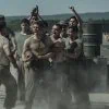 Bande annonce de The Mosquito Bowl (2026) : Peter Berg réunit sport et Seconde Guerre mondiale