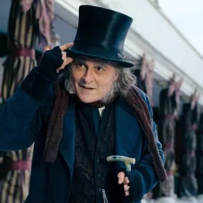 Nouvelle Bande annonce de Scrooge (Ebenezer) (2026) : Johnny Depp revisite le classique de Charles Dickens